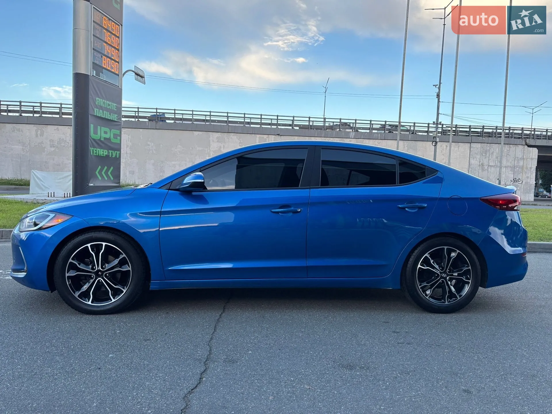 2016 Hyundai Elantra - мініатюра 6