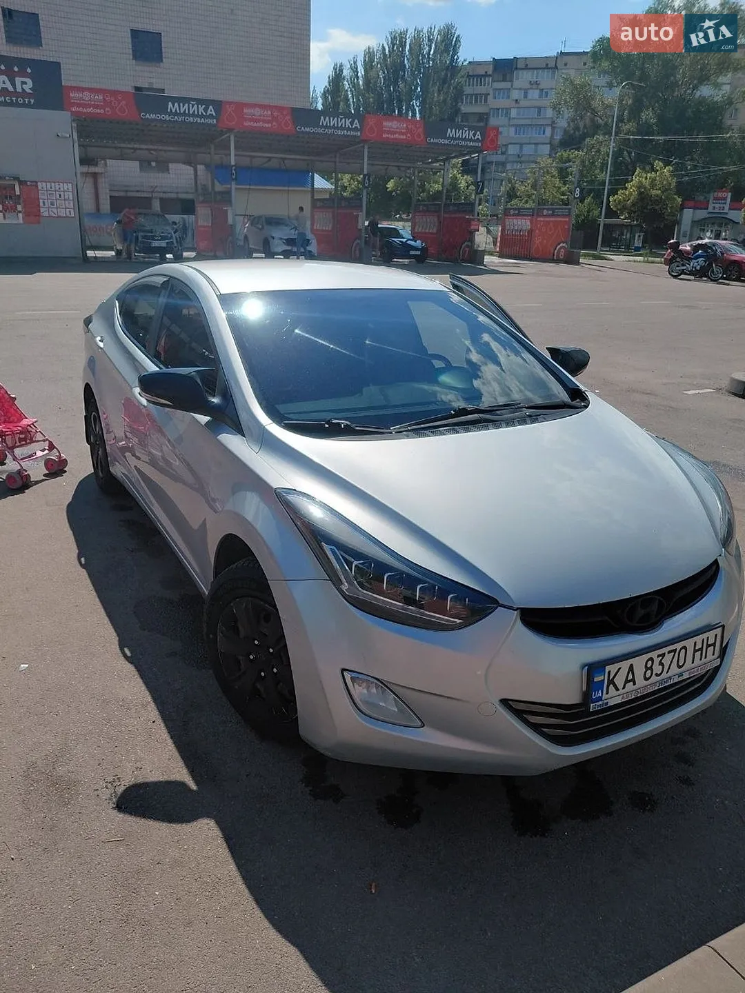 2011 Hyundai Elantra - фото 1
