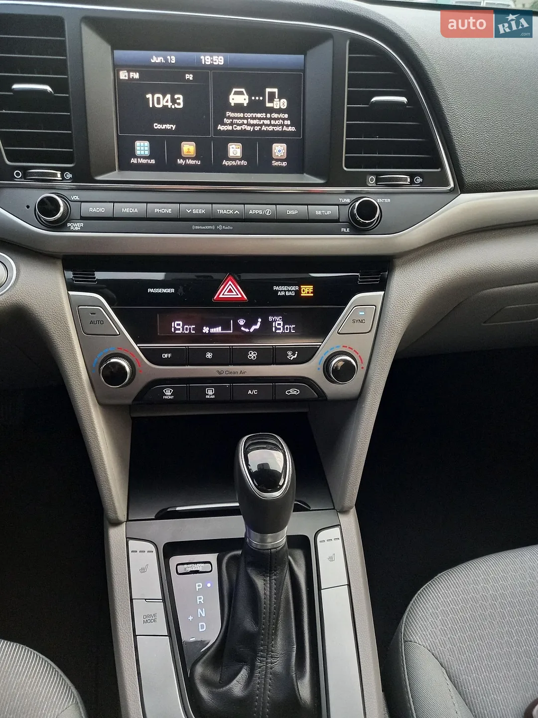 2016 Hyundai Elantra - мініатюра 10