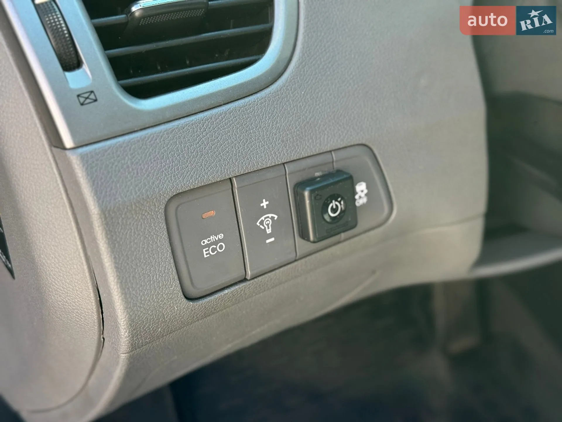 2013 Hyundai Elantra - мініатюра 16