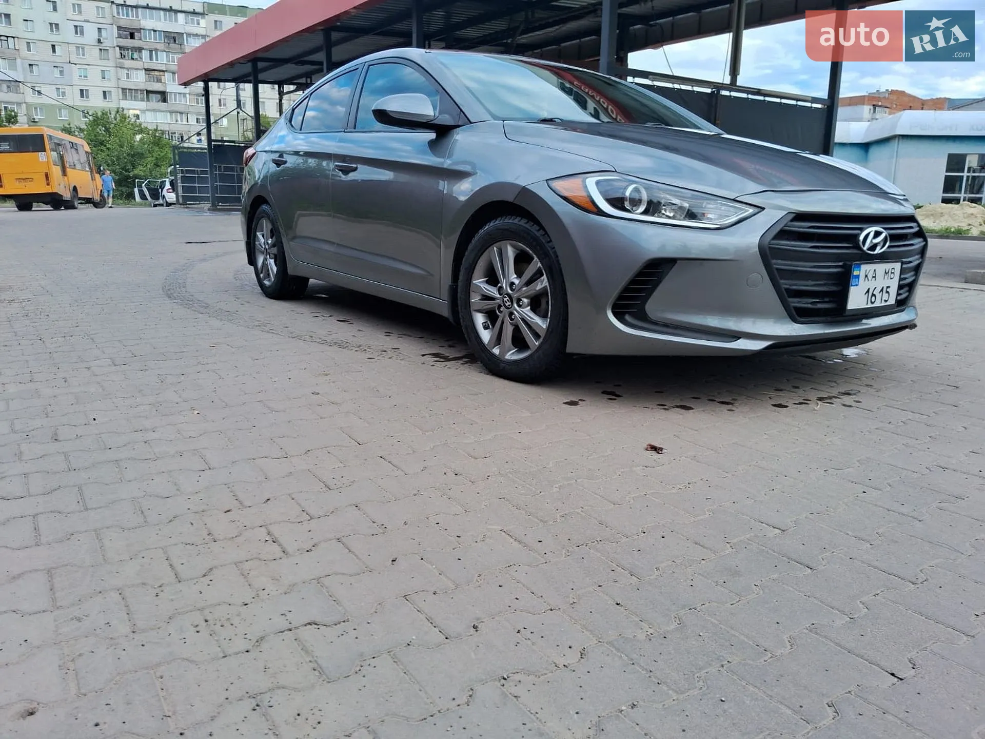 2017 Hyundai Elantra - мініатюра 3
