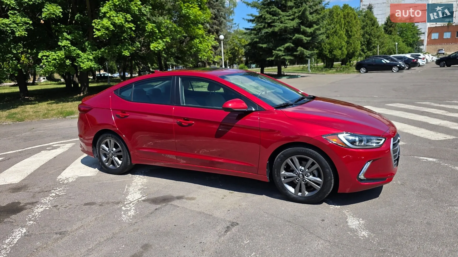 2016 Hyundai Elantra - мініатюра 15