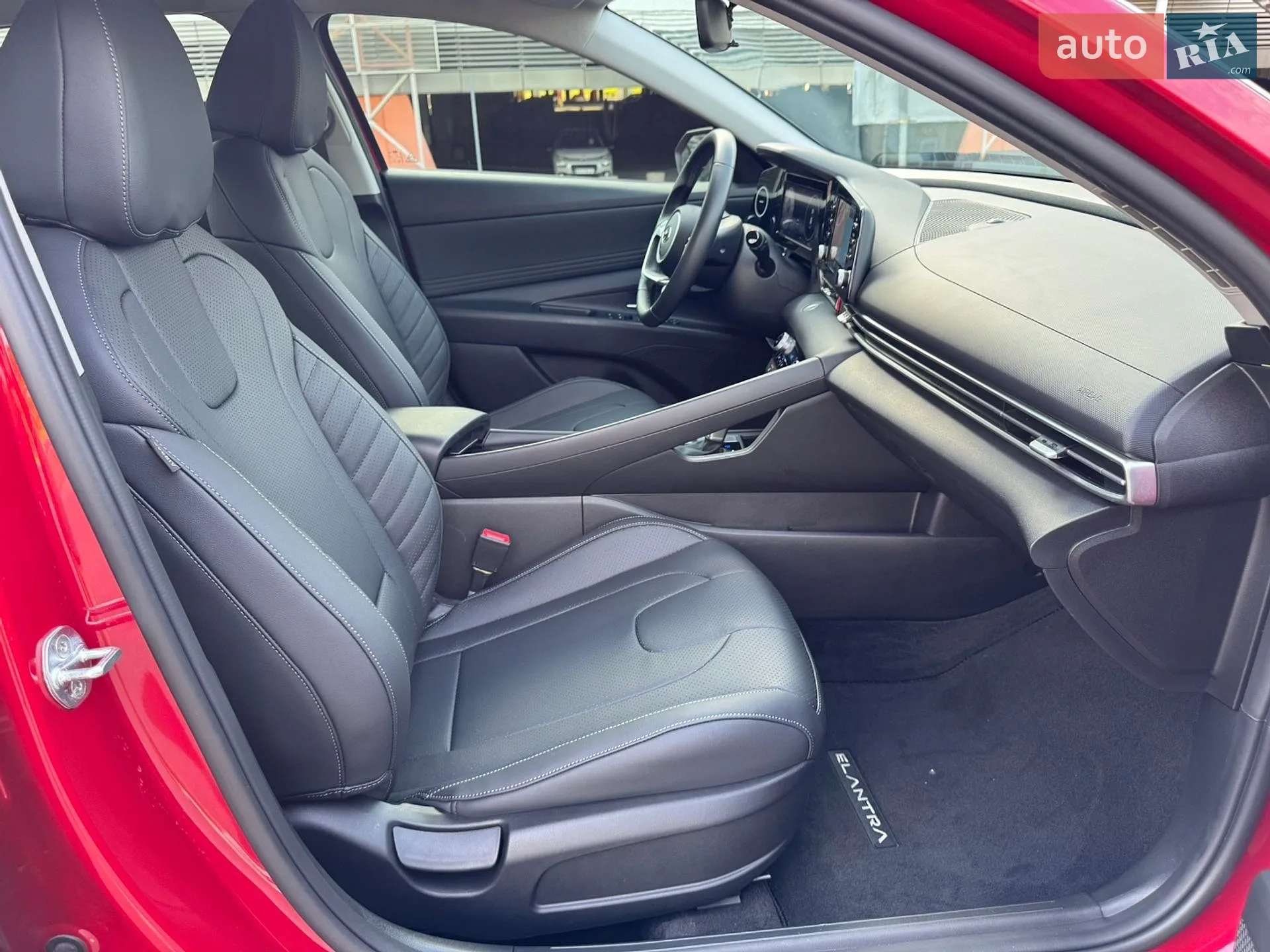 2021 Hyundai Elantra - мініатюра 13