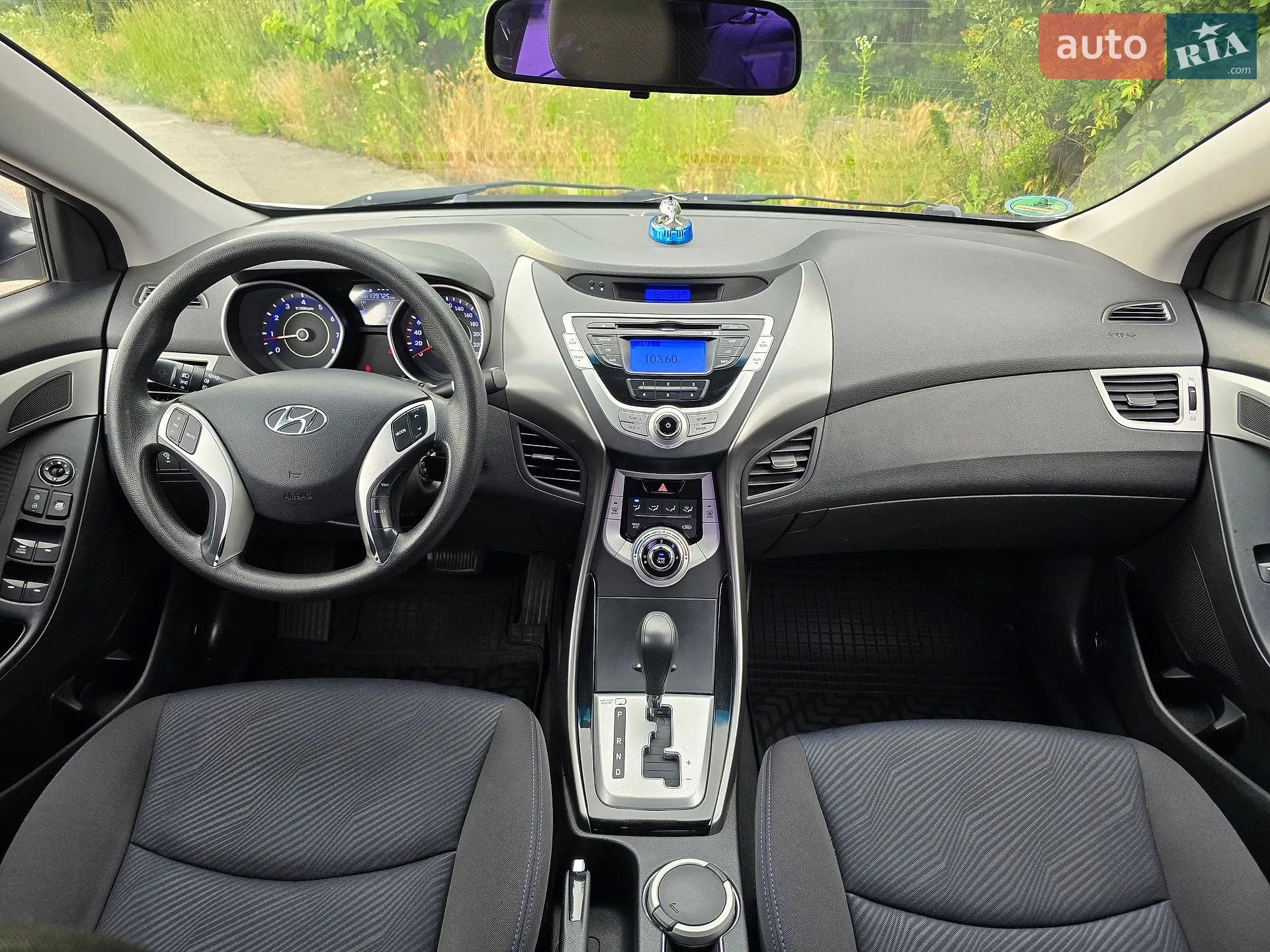 2011 Hyundai Elantra - мініатюра 2