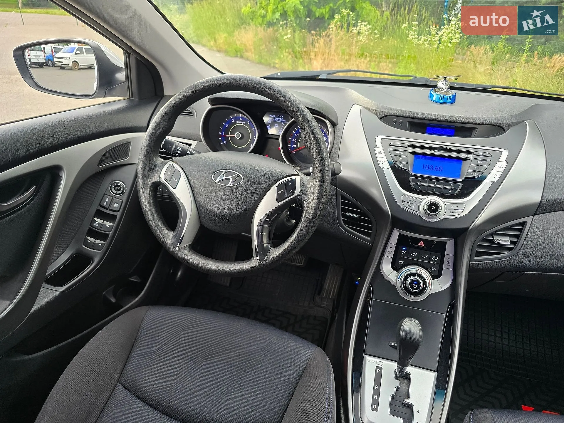 2011 Hyundai Elantra - мініатюра 25