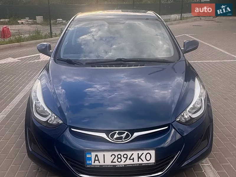 Hyundai Elantra 2015