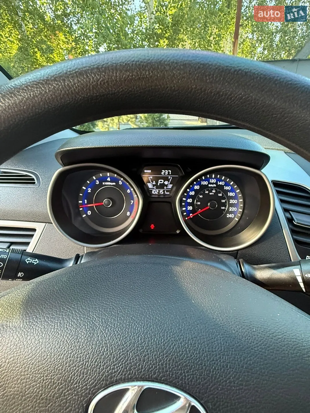 2015 Hyundai Elantra - мініатюра 13