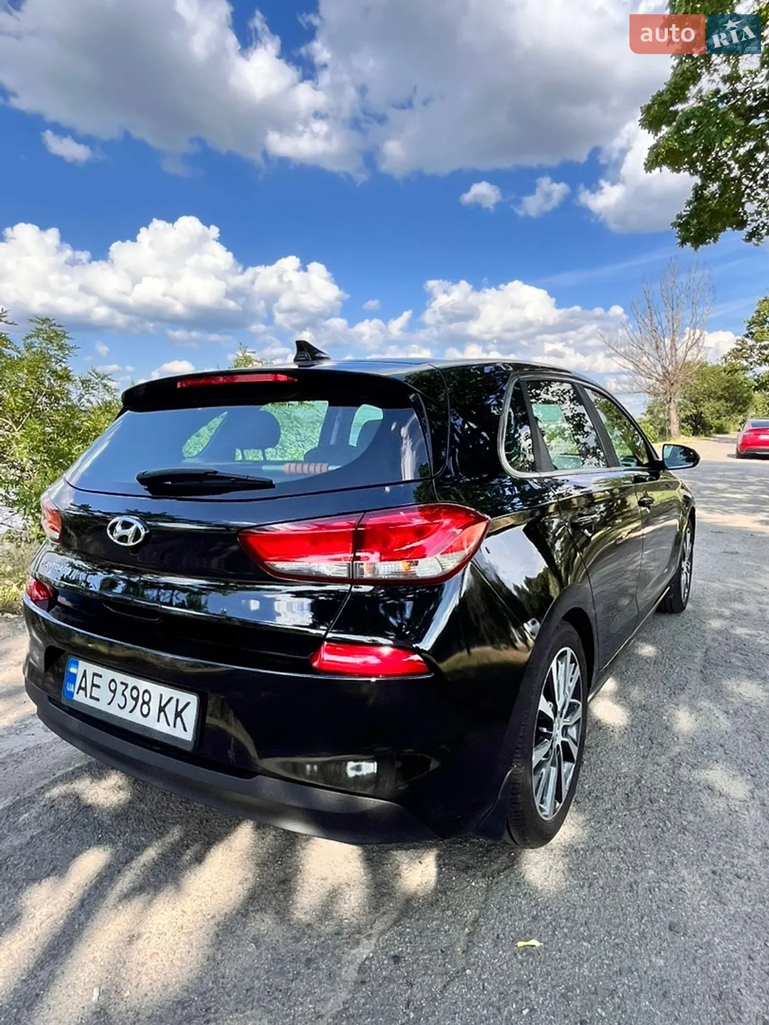 2017 Hyundai Elantra - мініатюра 4