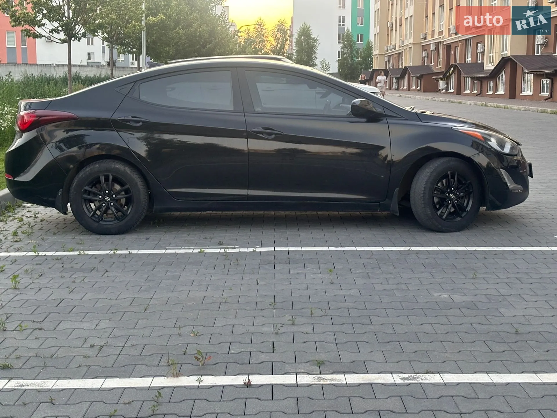 2015 Hyundai Elantra - мініатюра 9