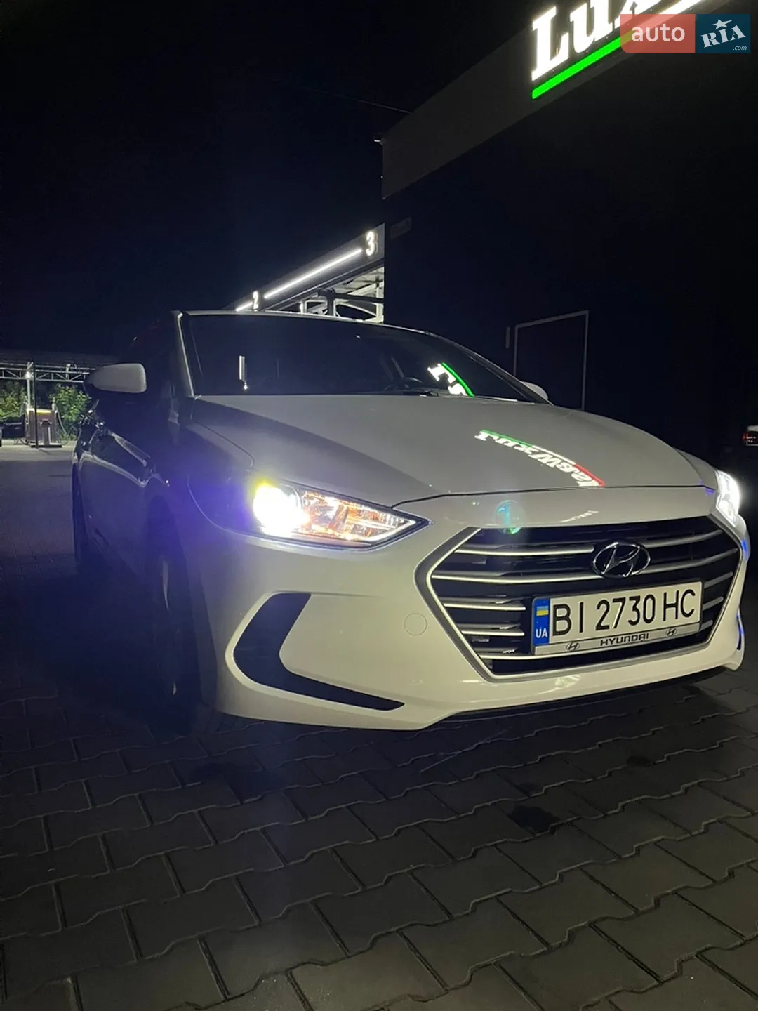 2018 Hyundai Elantra - мініатюра 3