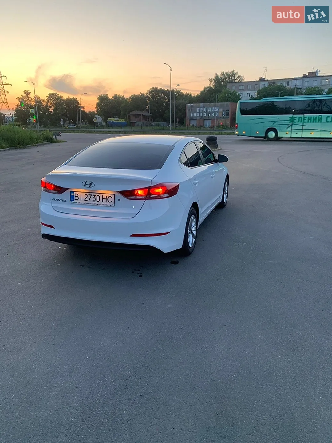 2018 Hyundai Elantra - мініатюра 12