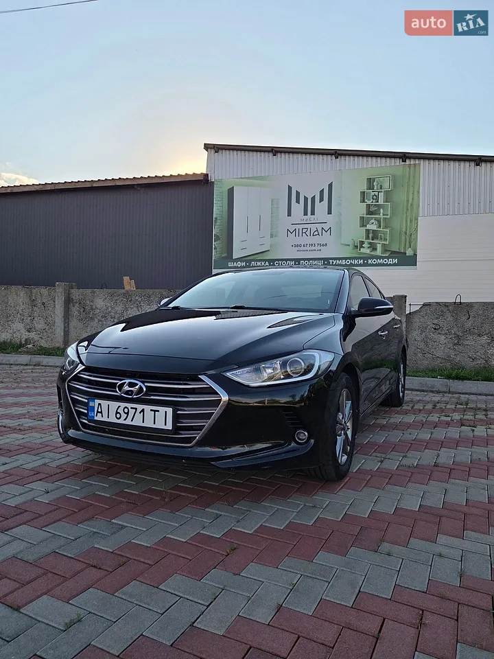 2018 Hyundai Elantra - мініатюра 16