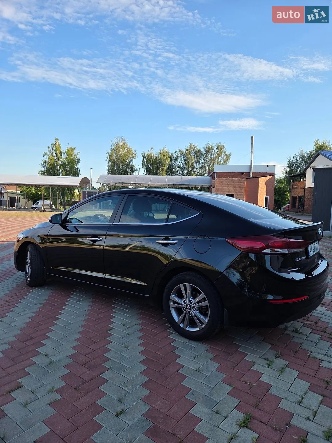 2018 Hyundai Elantra - мініатюра 10