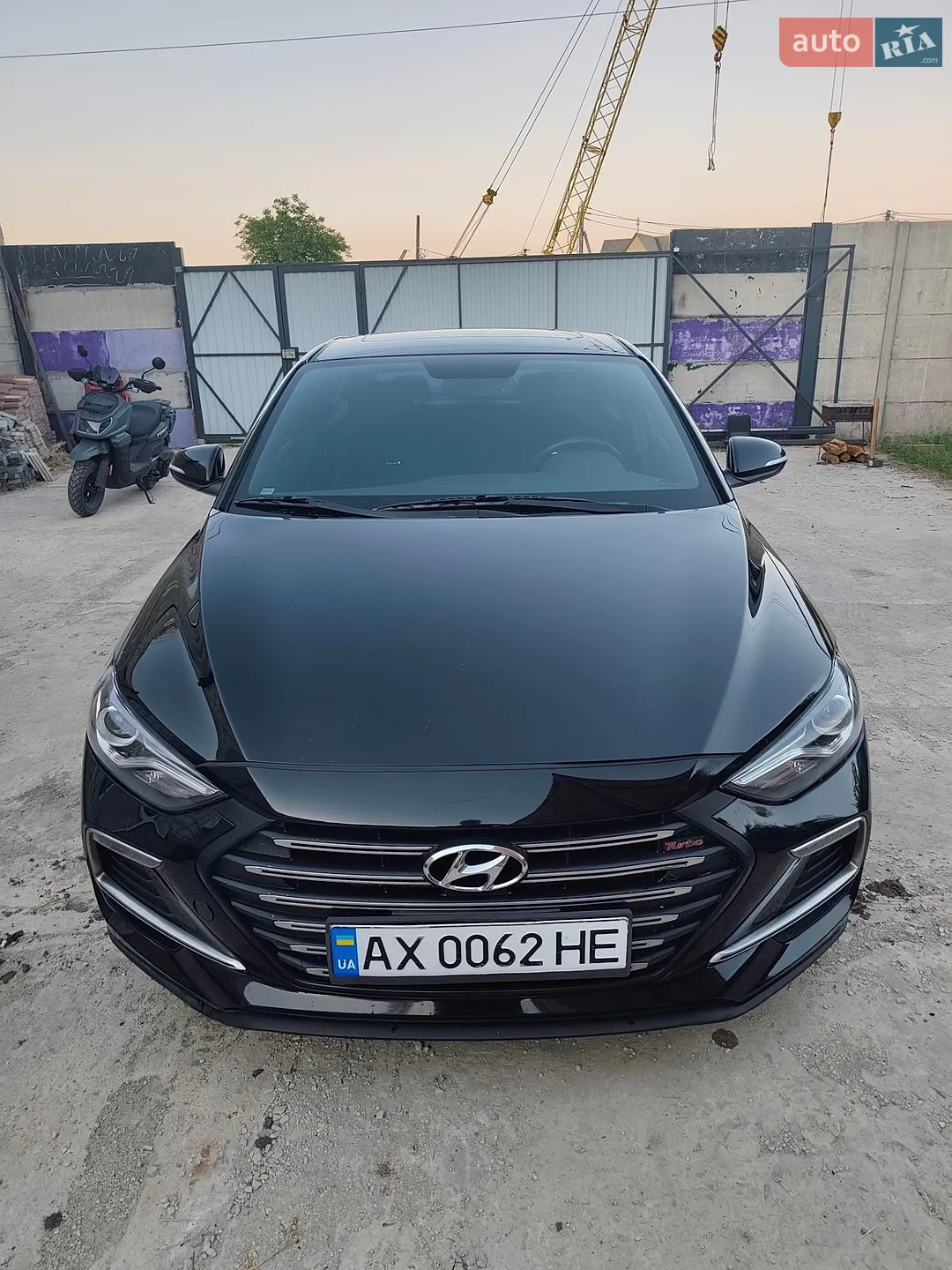 2016 Hyundai Elantra - фото 1