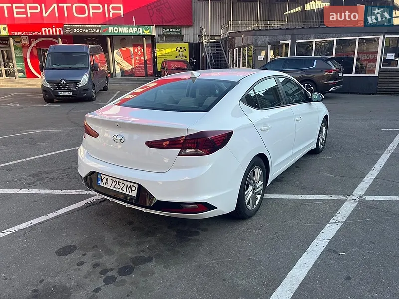 Hyundai Elantra 2018 VIN 5NPD84LF8KH409290 фото оголошення 2 з 61