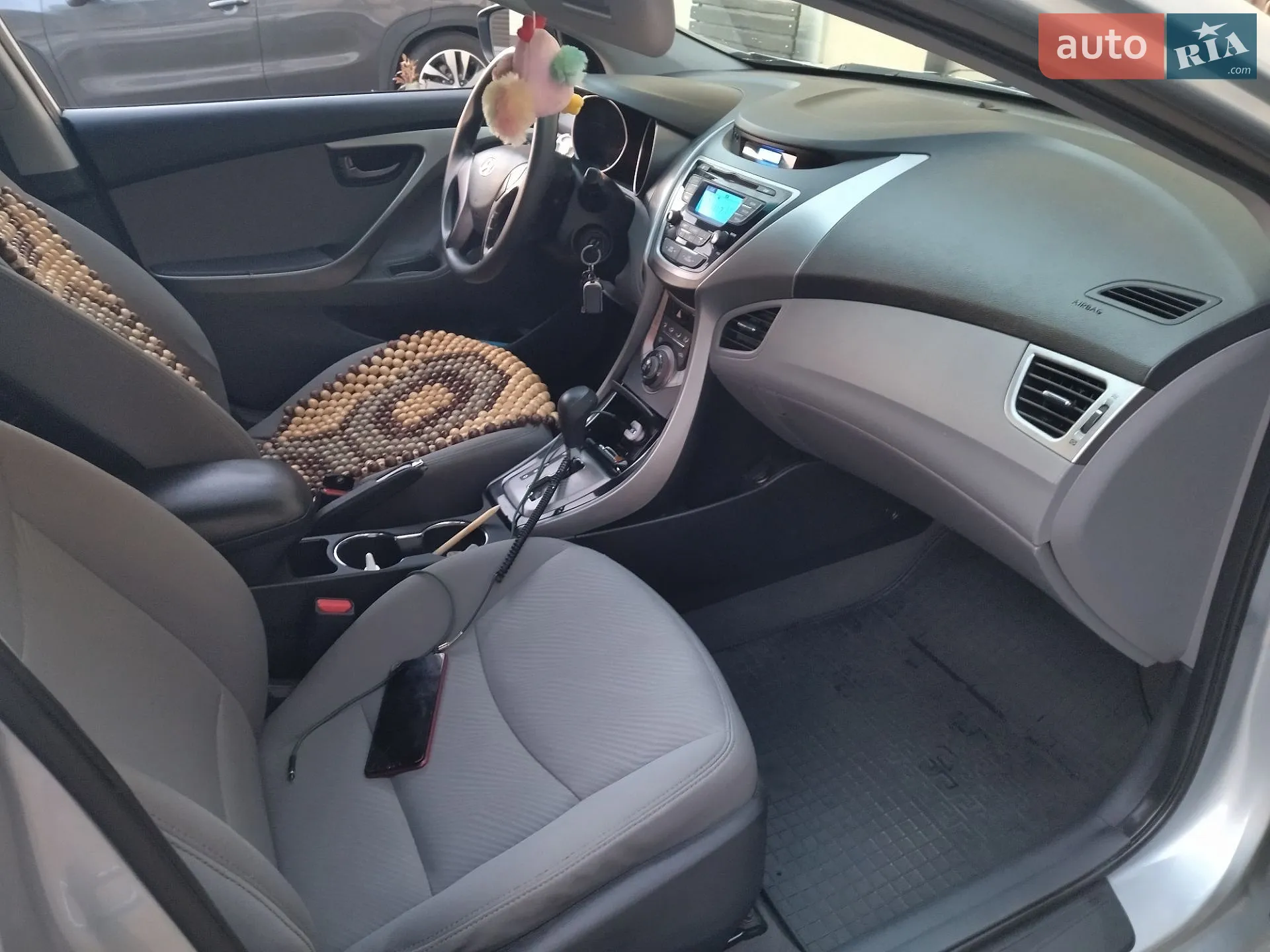2013 Hyundai Elantra - мініатюра 15