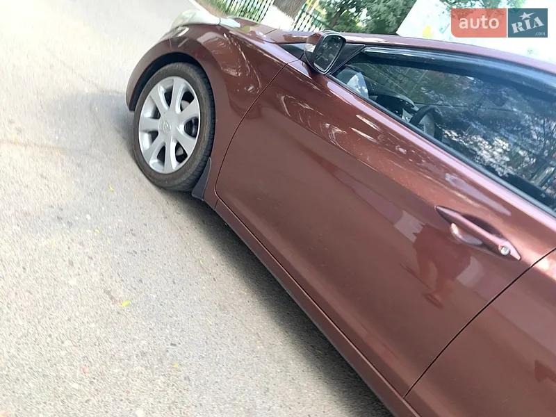 Hyundai Elantra 2013 VIN KMHDH41CADU691868 фото оголошення 6 з 47