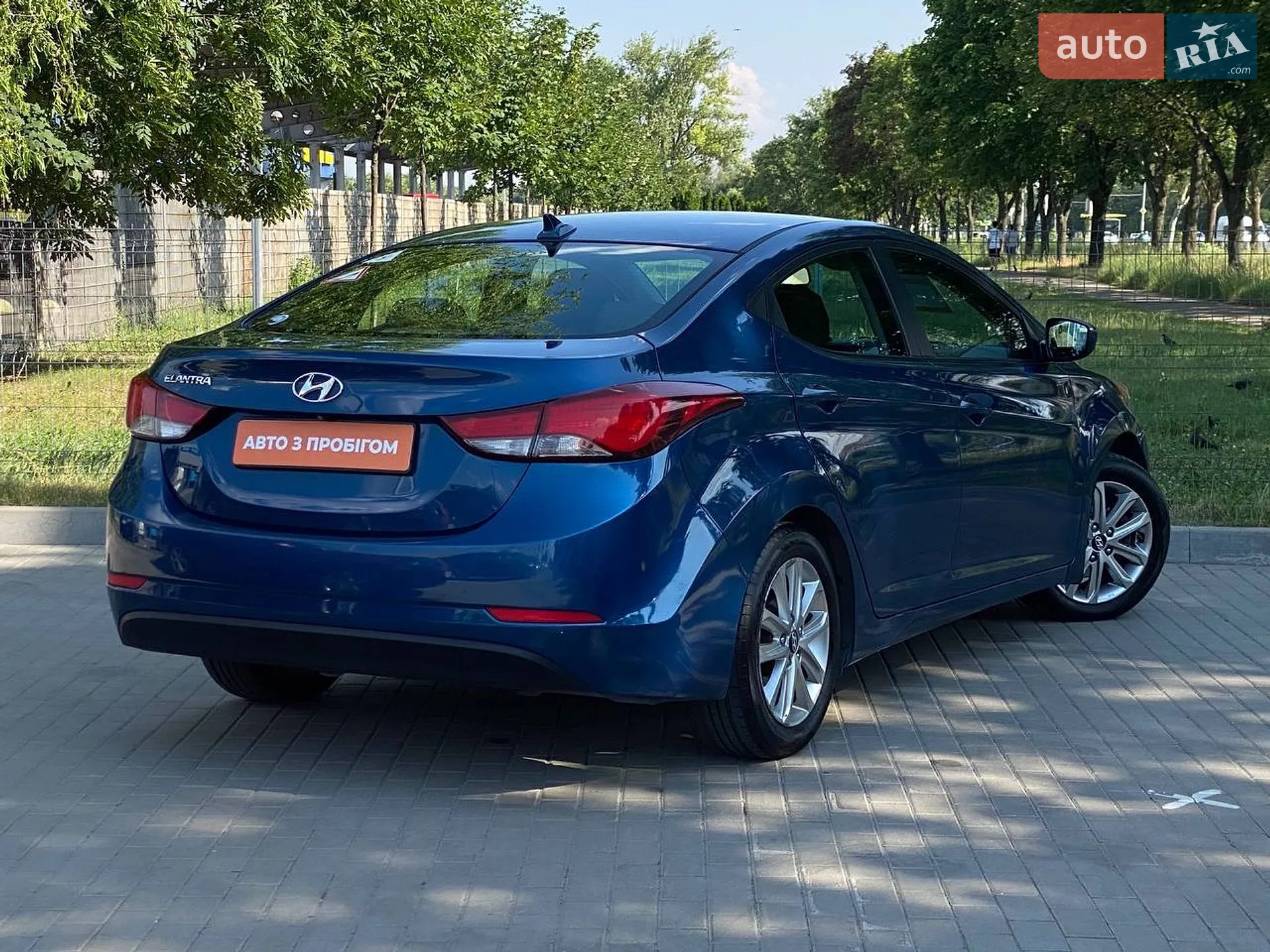 2014 Hyundai Elantra - мініатюра 6