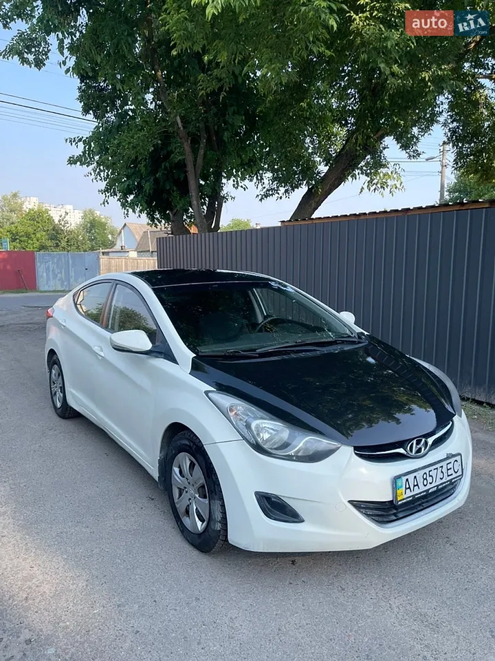 2010 Hyundai Elantra - мініатюра 20