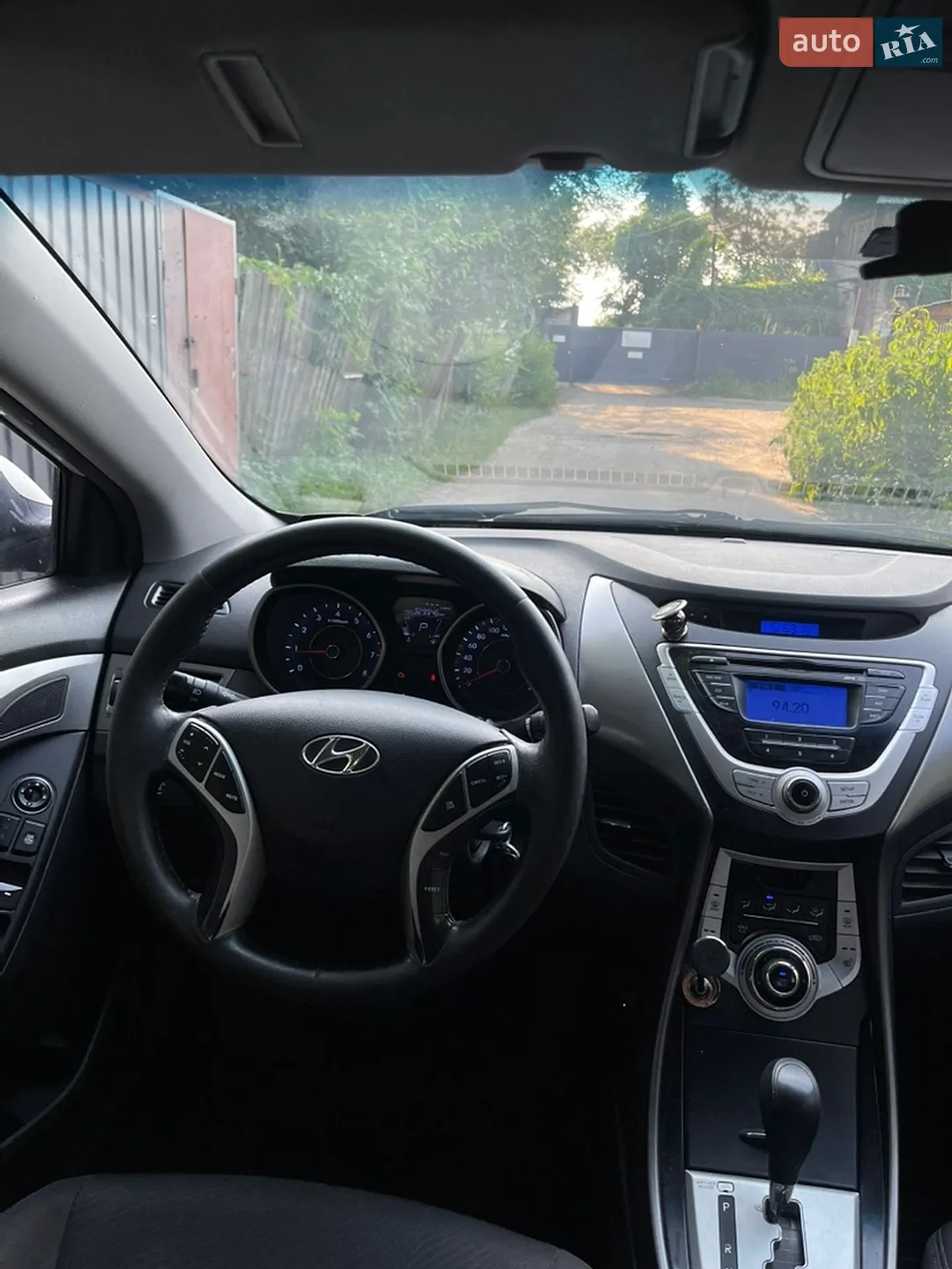2011 Hyundai Elantra - мініатюра 12