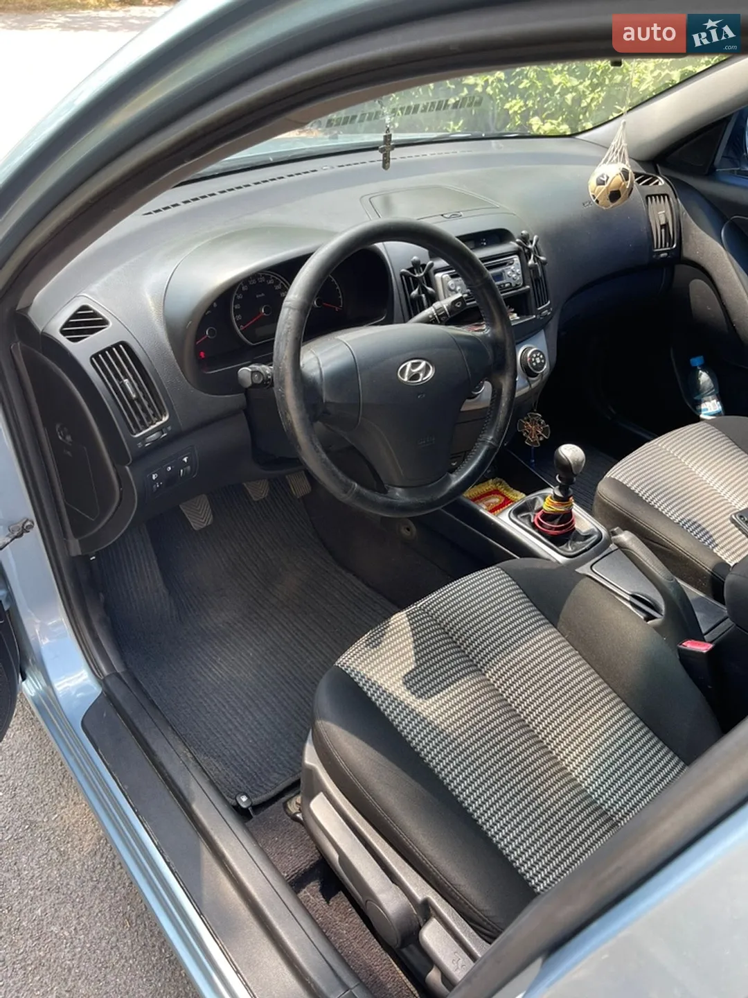 2010 Hyundai Elantra - мініатюра 10