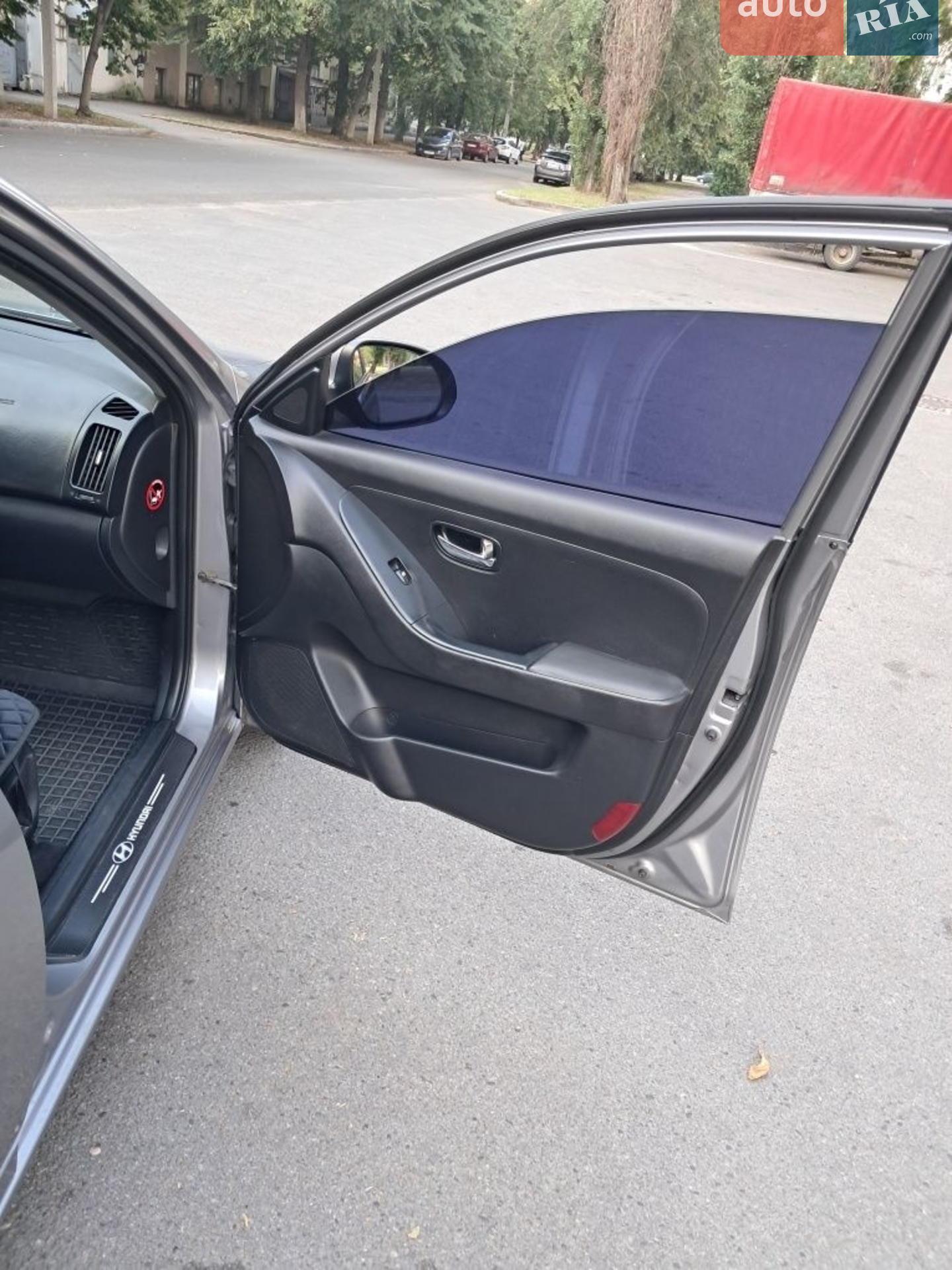 2011 Hyundai Elantra - мініатюра 4