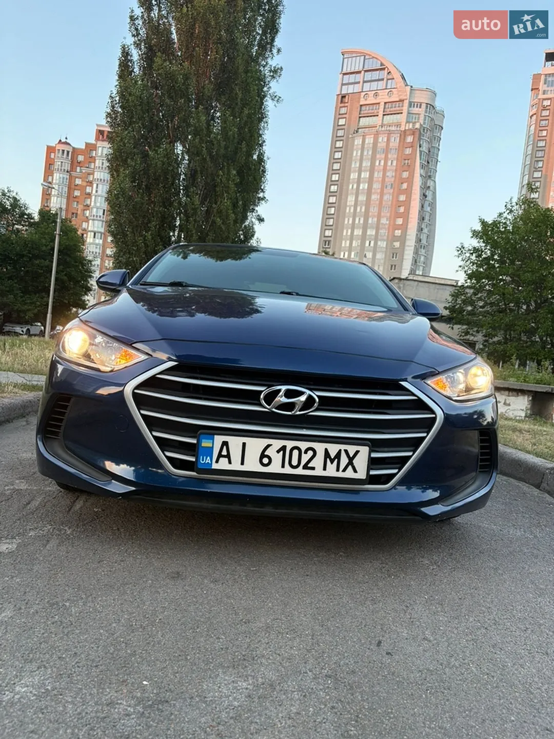 2017 Hyundai Elantra - мініатюра 11