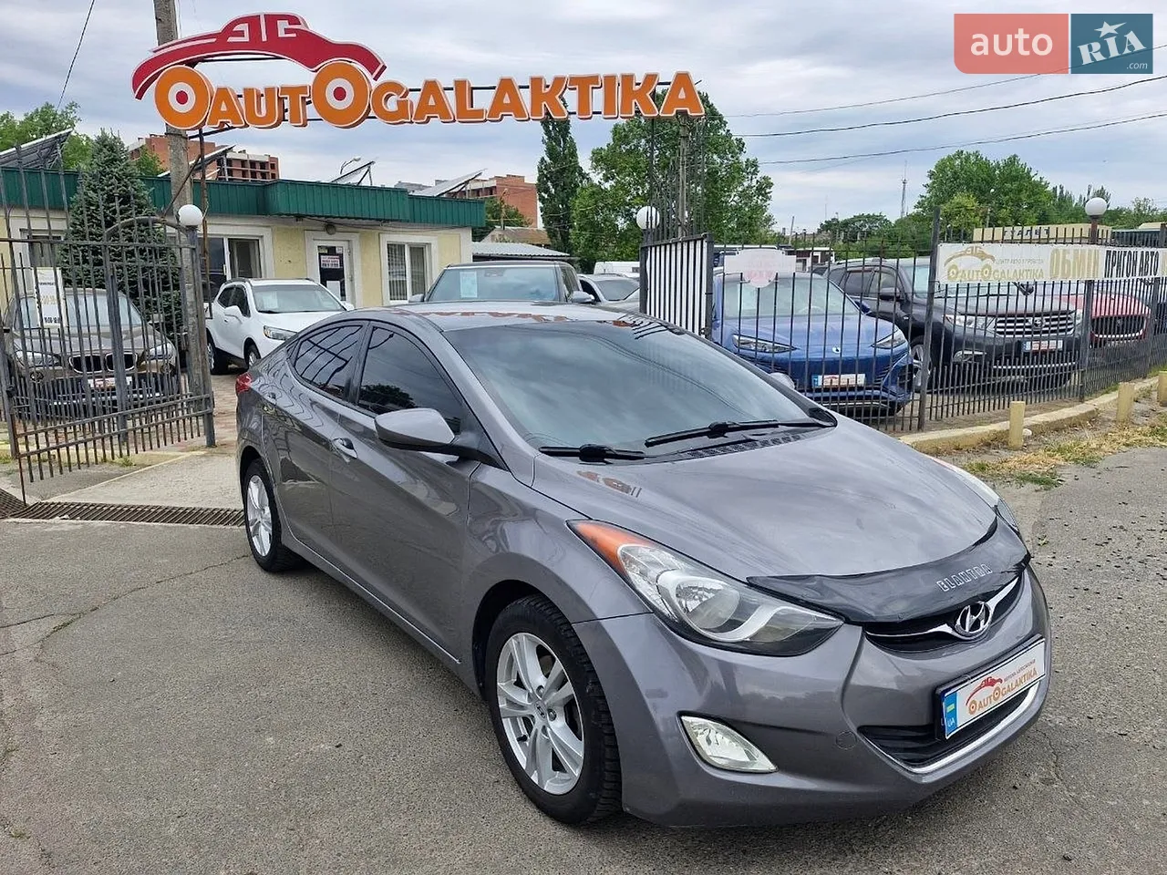 2013 Hyundai Elantra - мініатюра 18