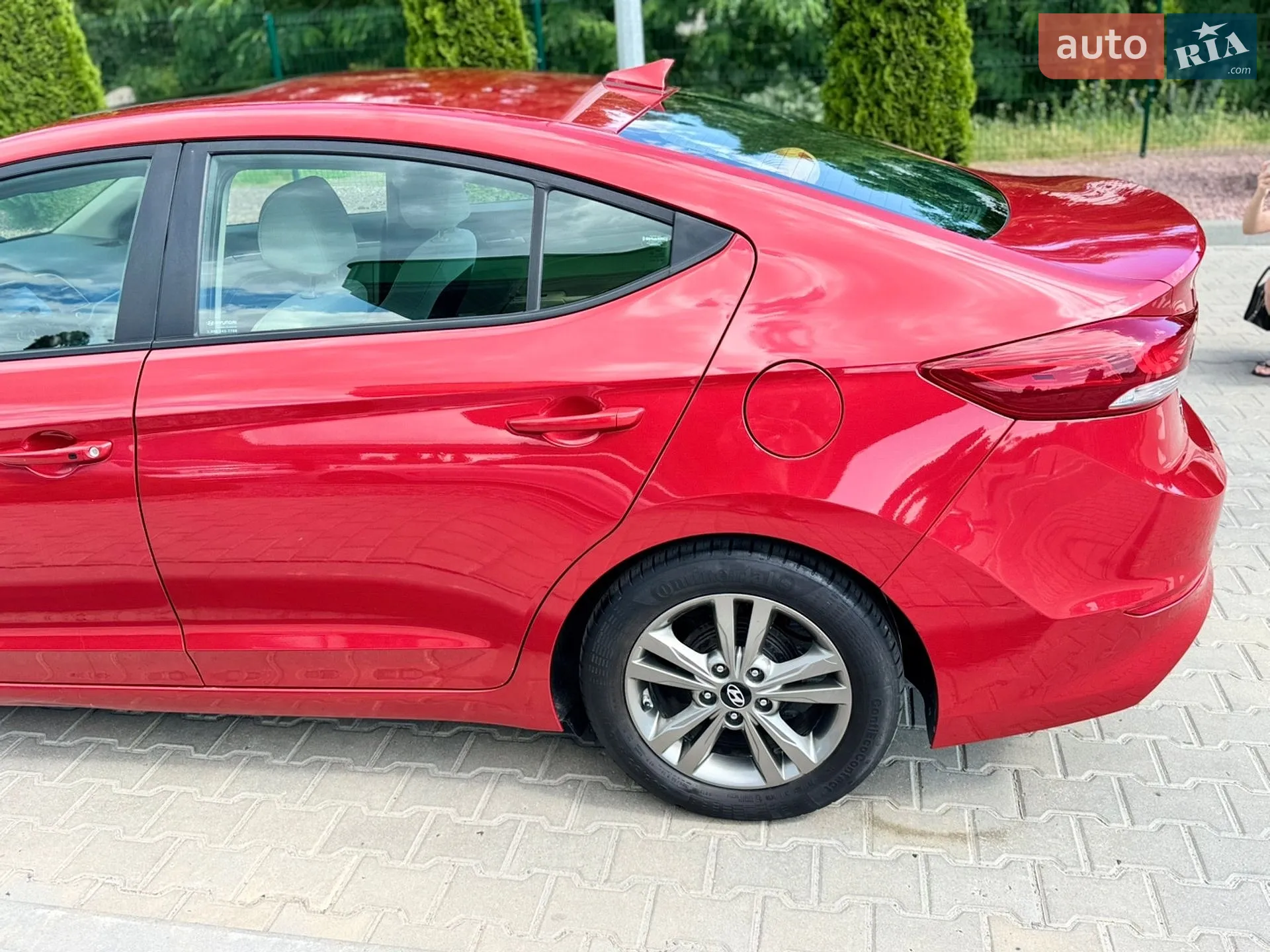 2017 Hyundai Elantra - мініатюра 17