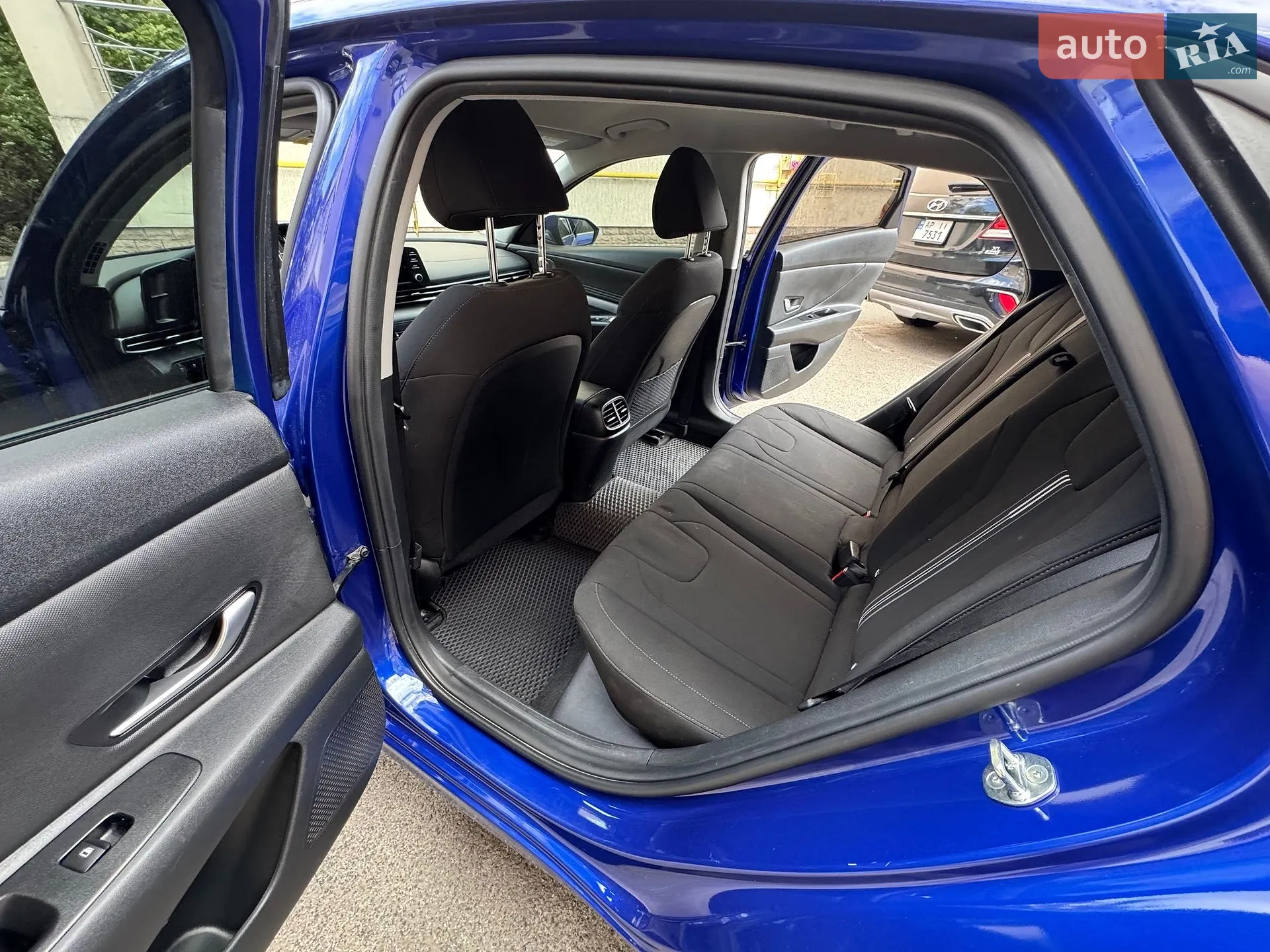 2022 Hyundai Elantra - мініатюра 13