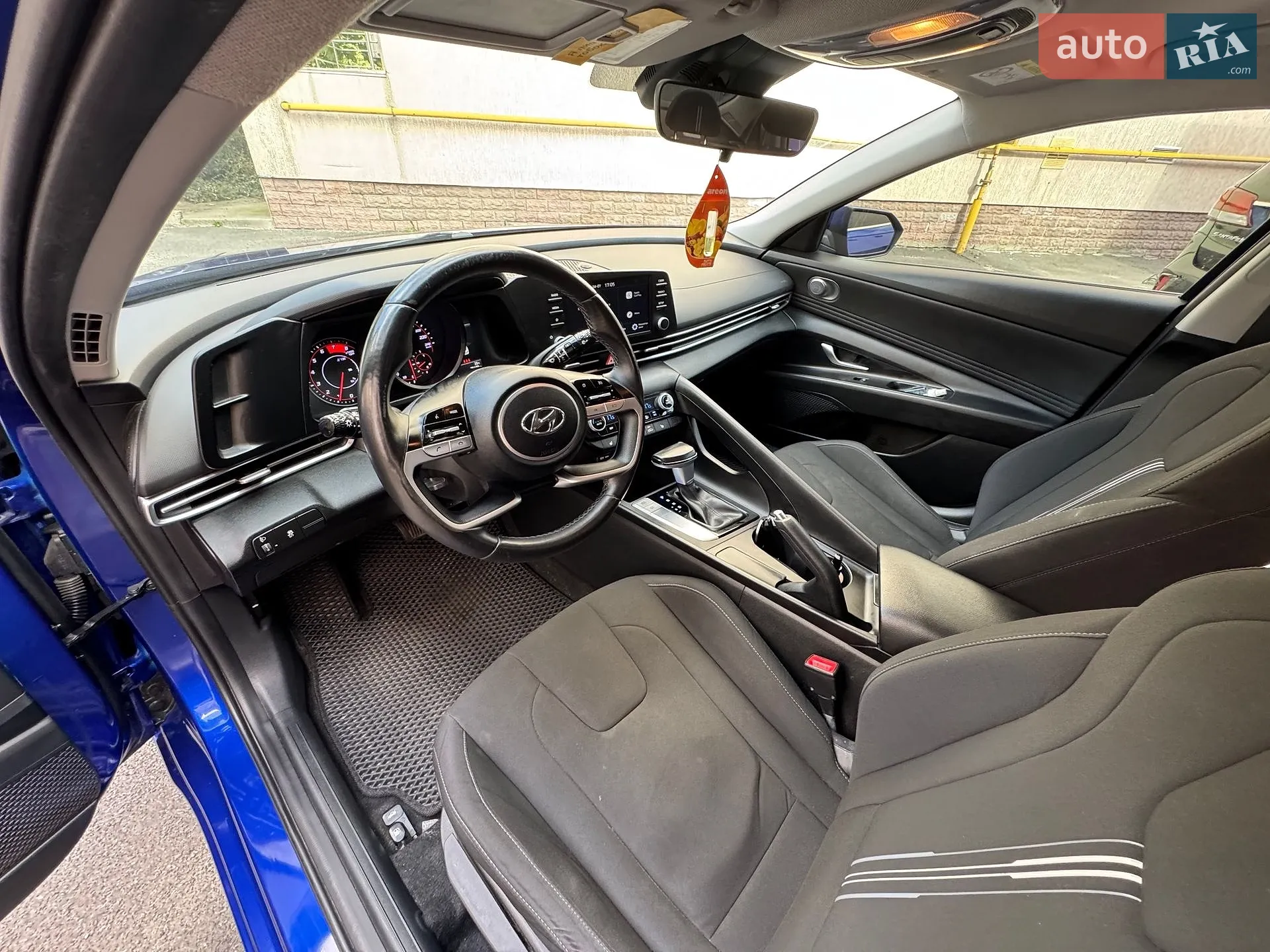 2022 Hyundai Elantra - мініатюра 15