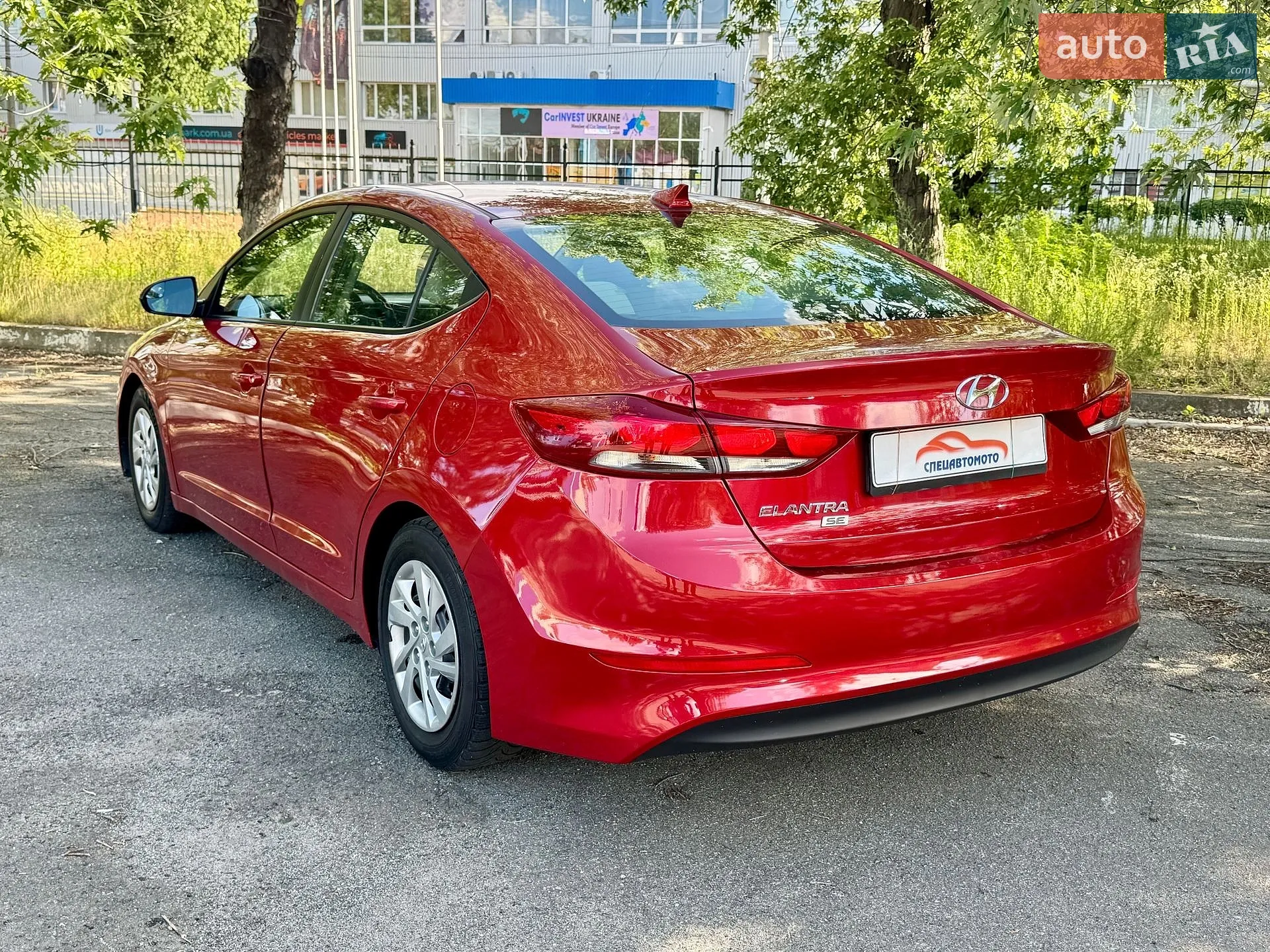 2017 Hyundai Elantra - мініатюра 9