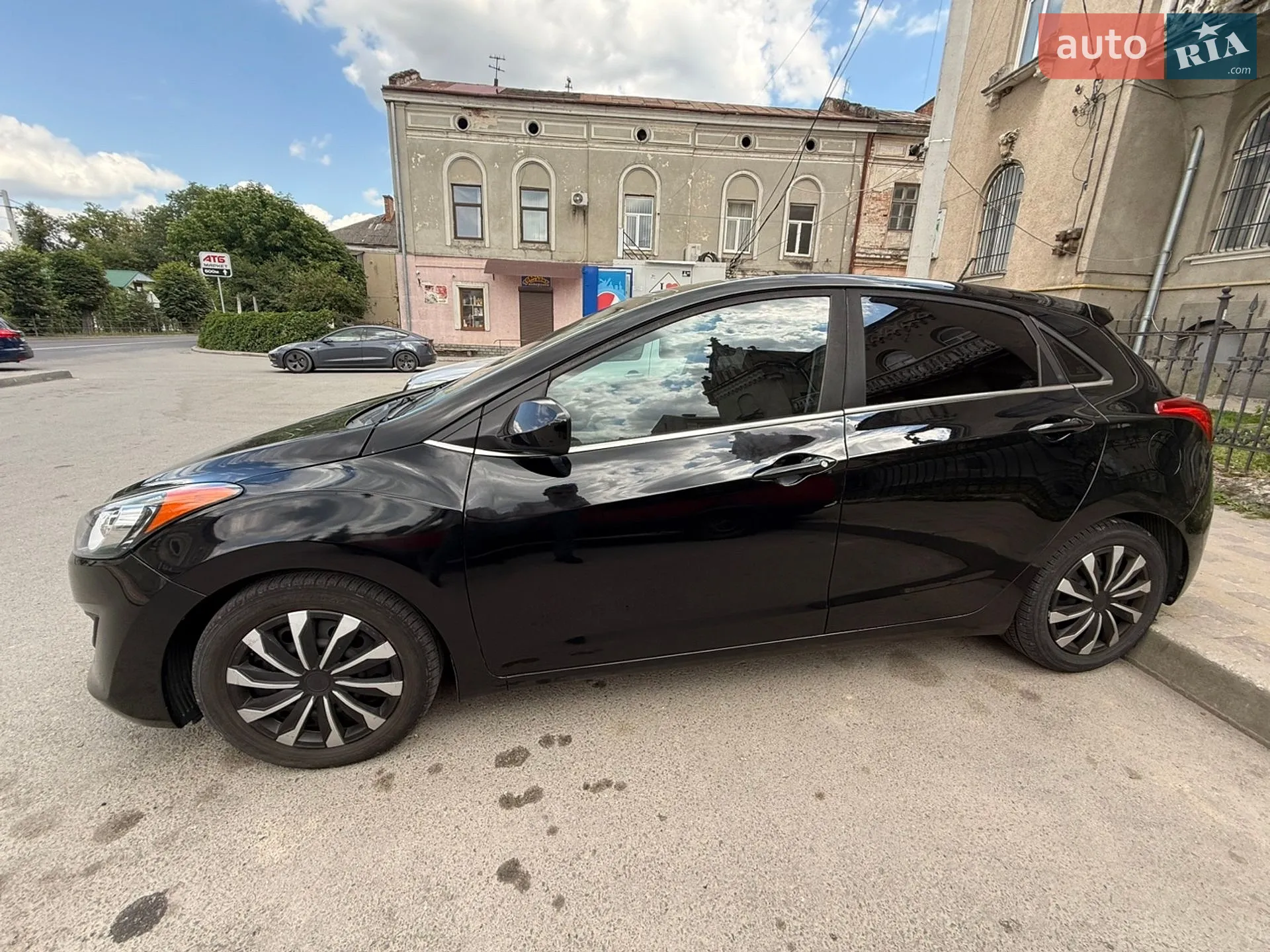 2016 Hyundai Elantra - мініатюра 9
