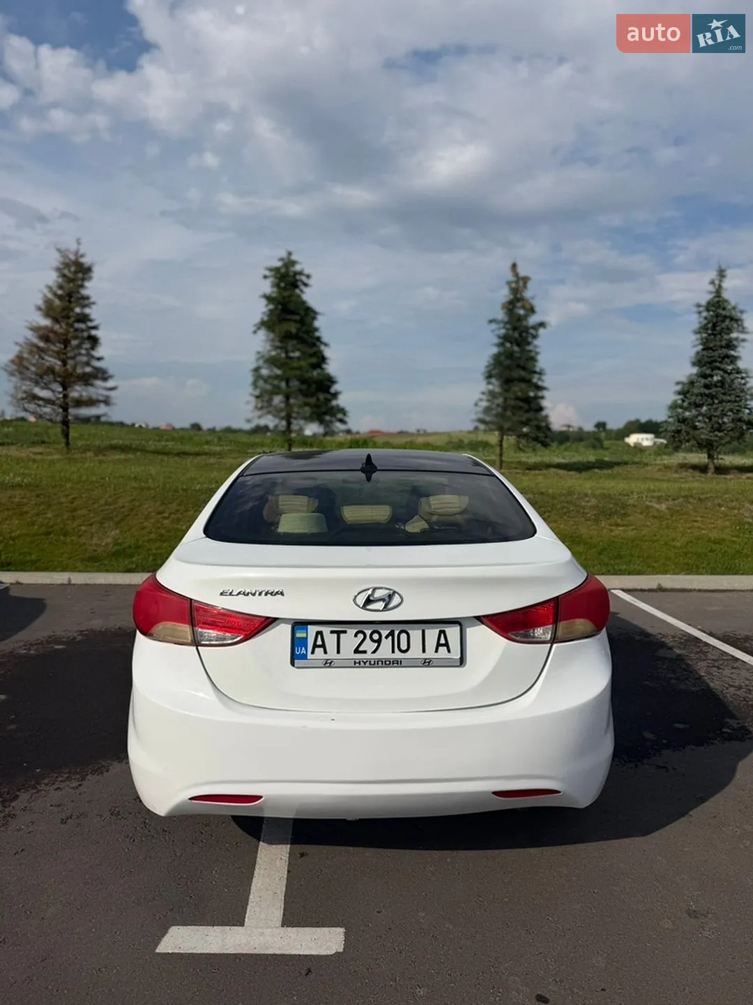 2013 Hyundai Elantra - мініатюра 5