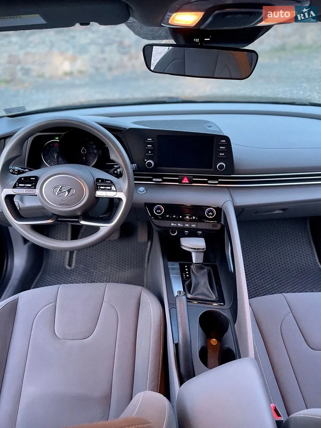 2023 Hyundai Elantra - мініатюра 10