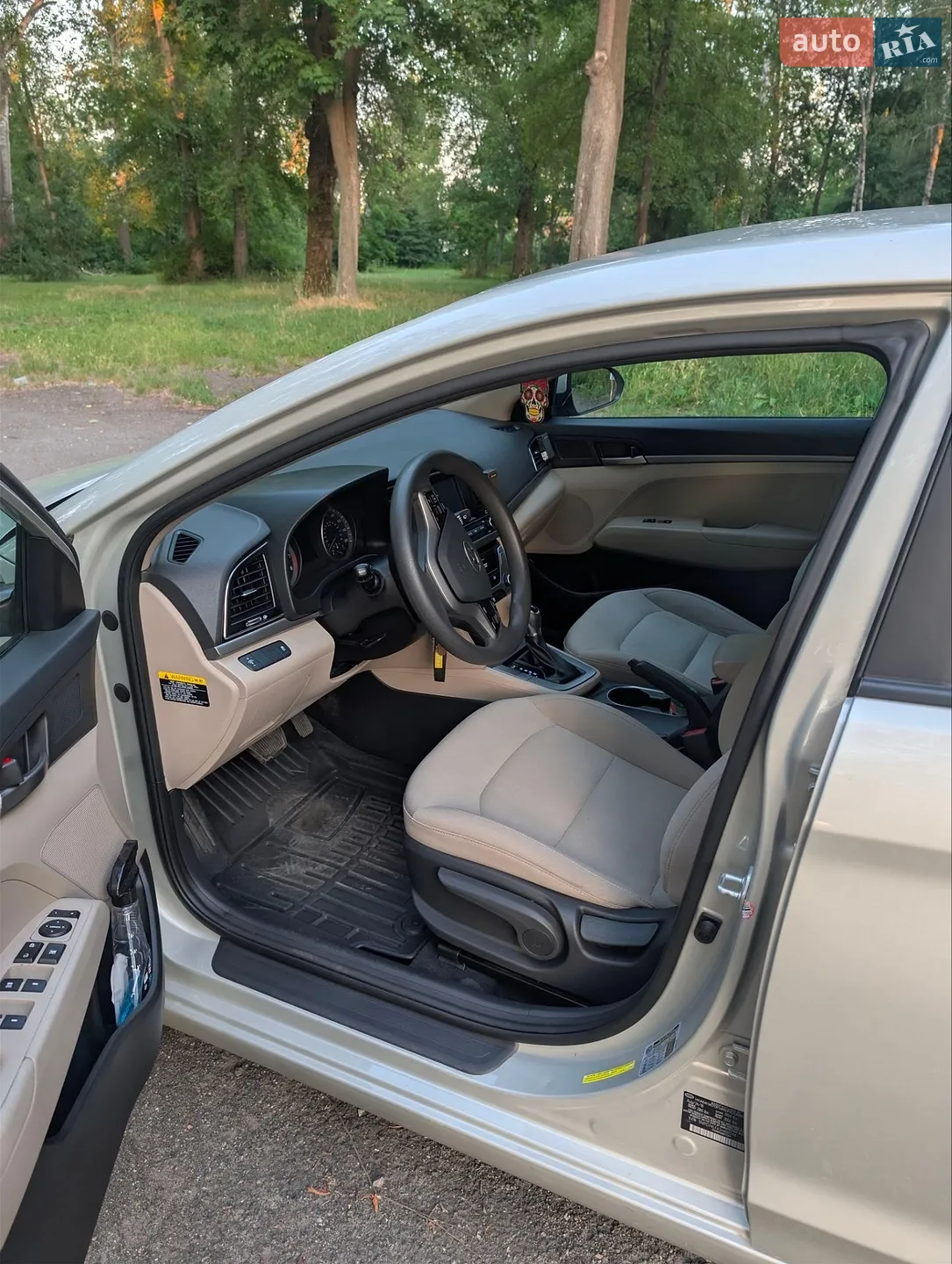 2018 Hyundai Elantra - мініатюра 8