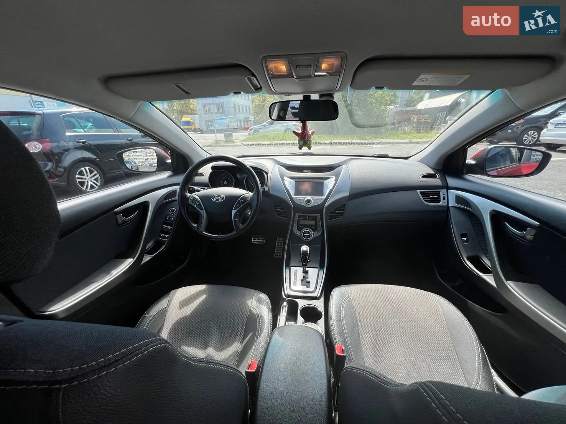 2013 Hyundai Elantra - мініатюра 22