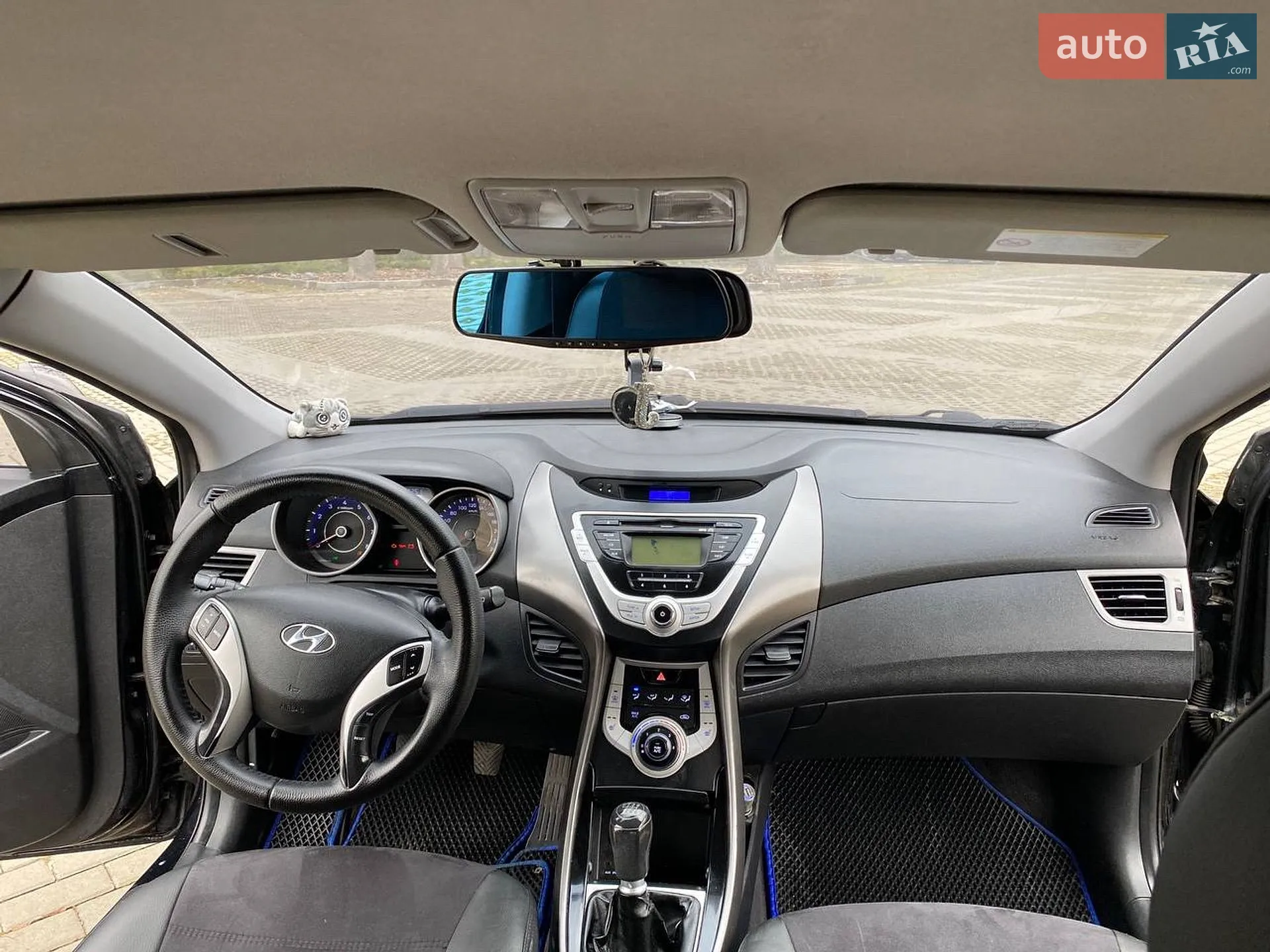 2011 Hyundai Elantra - мініатюра 9