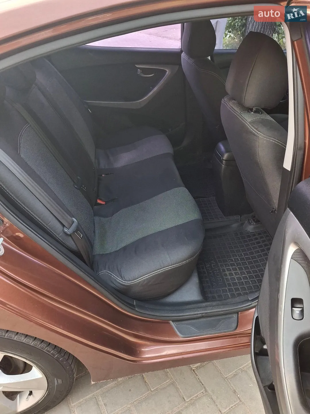 2013 Hyundai Elantra - мініатюра 7