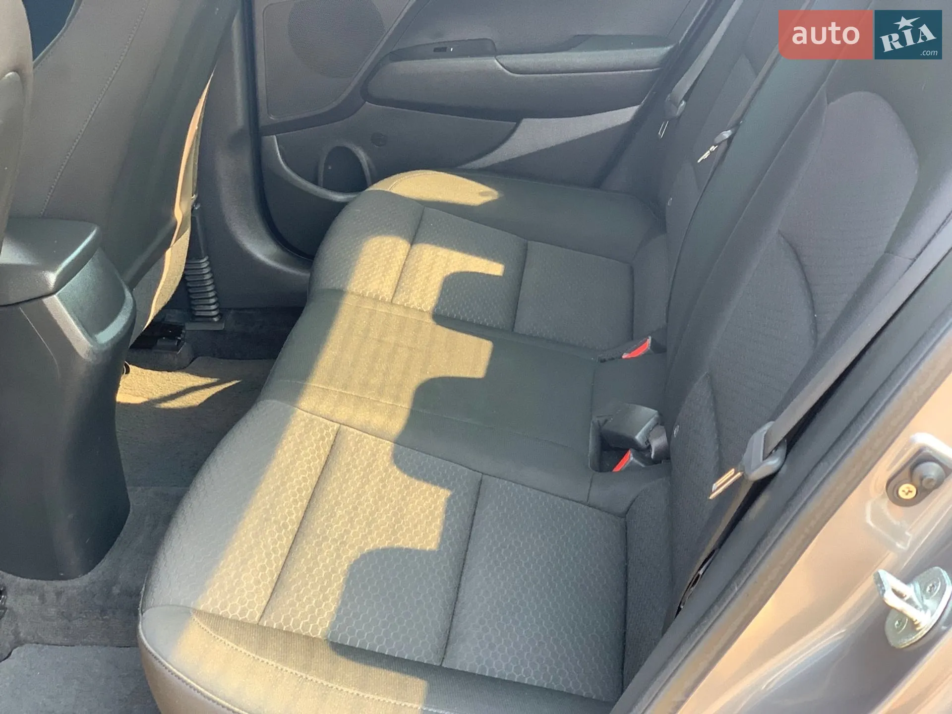 2019 Hyundai Elantra - мініатюра 26