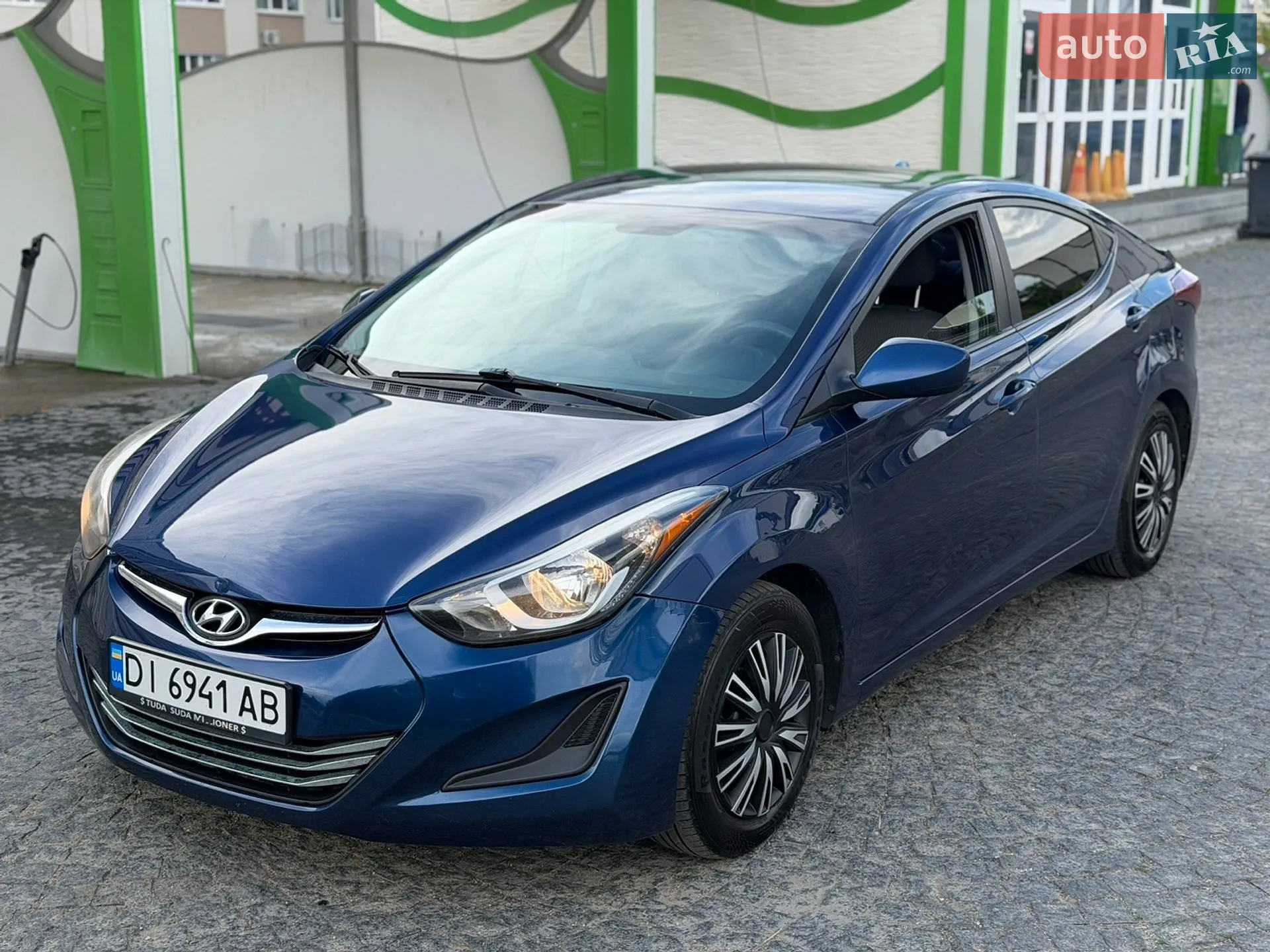 2015 Hyundai Elantra - мініатюра 14