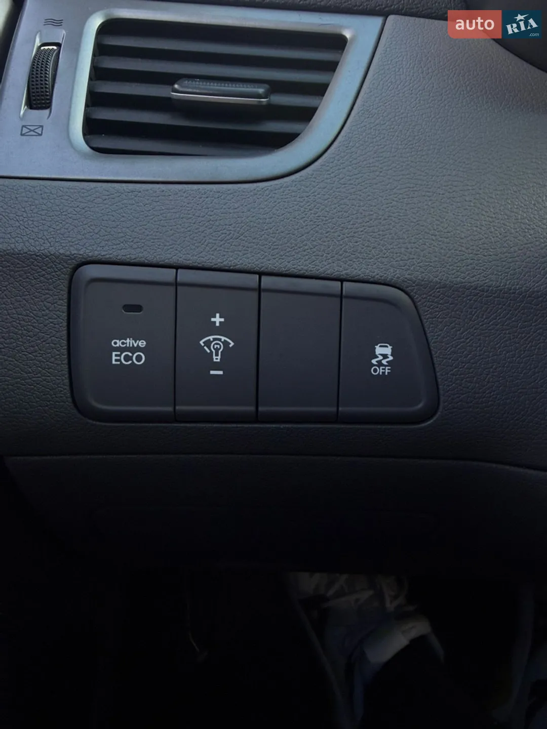 2015 Hyundai Elantra - мініатюра 36