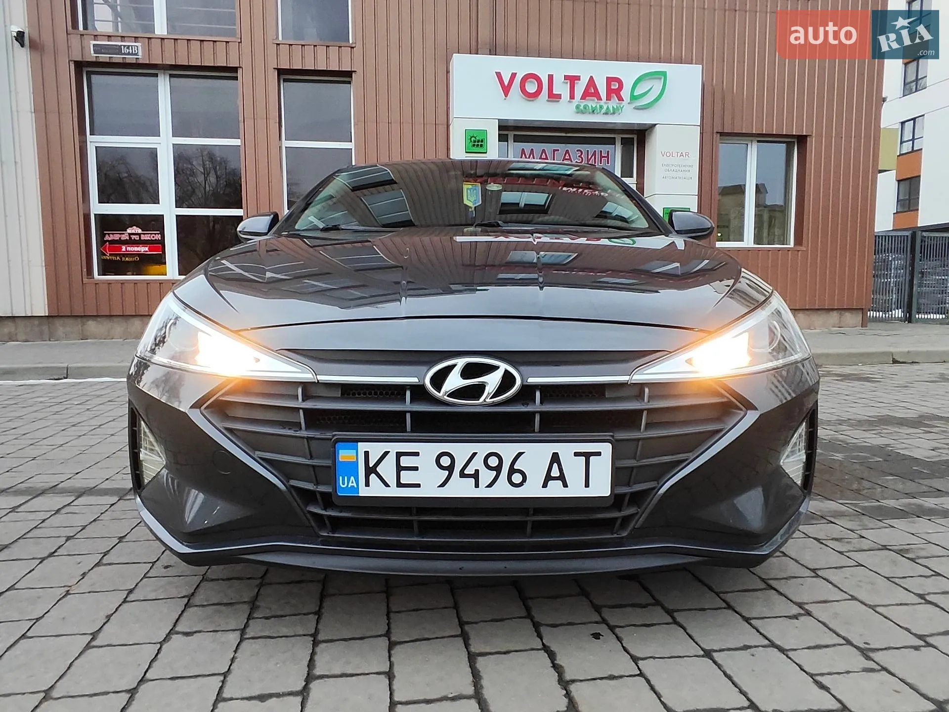 2019 Hyundai Elantra - мініатюра 11