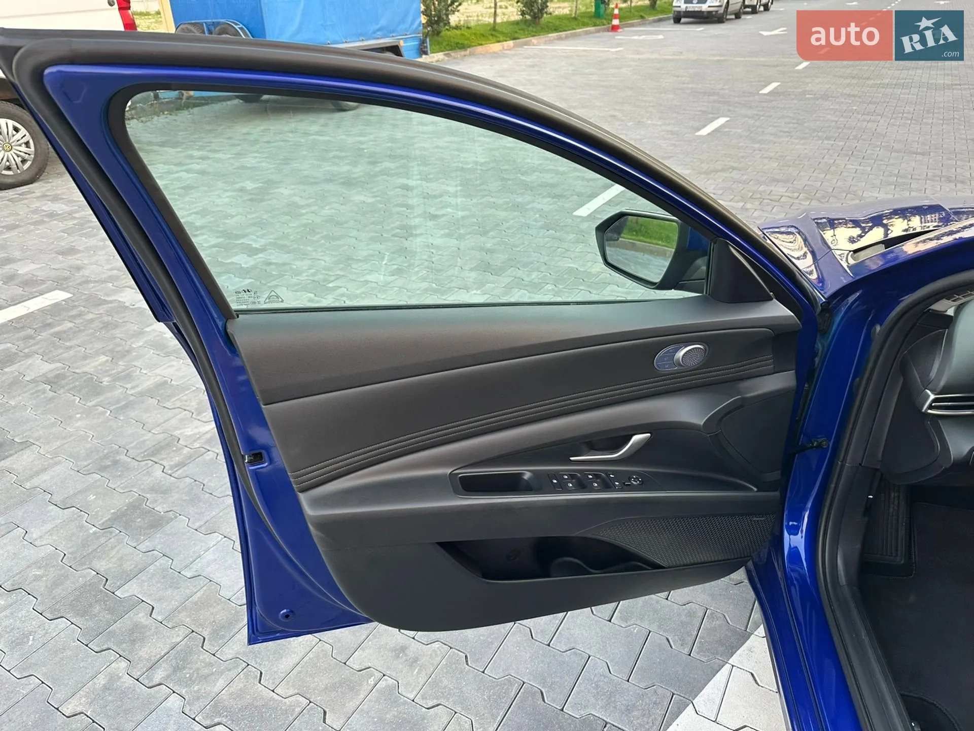 2023 Hyundai Elantra - мініатюра 16