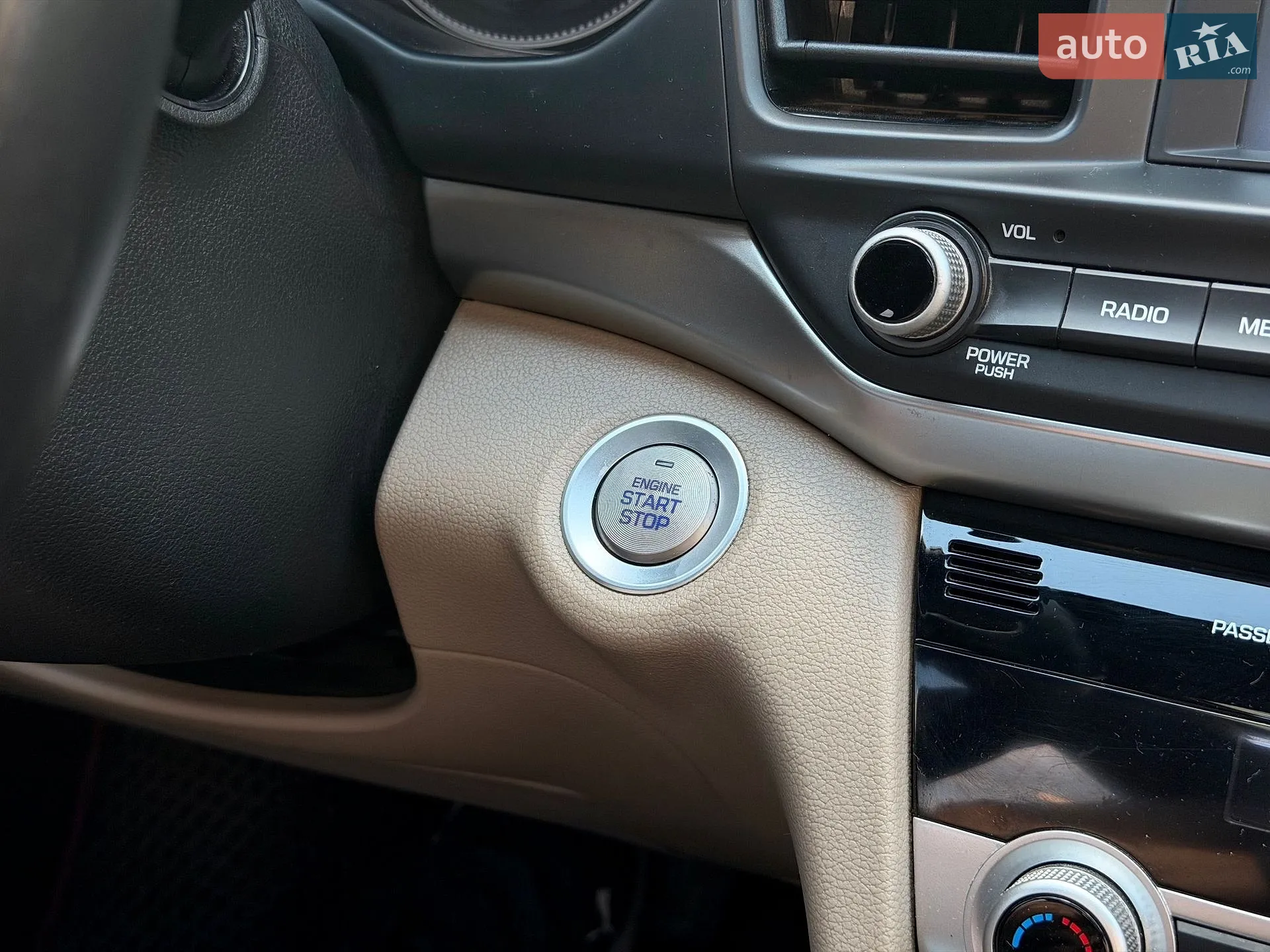 2019 Hyundai Elantra - мініатюра 20