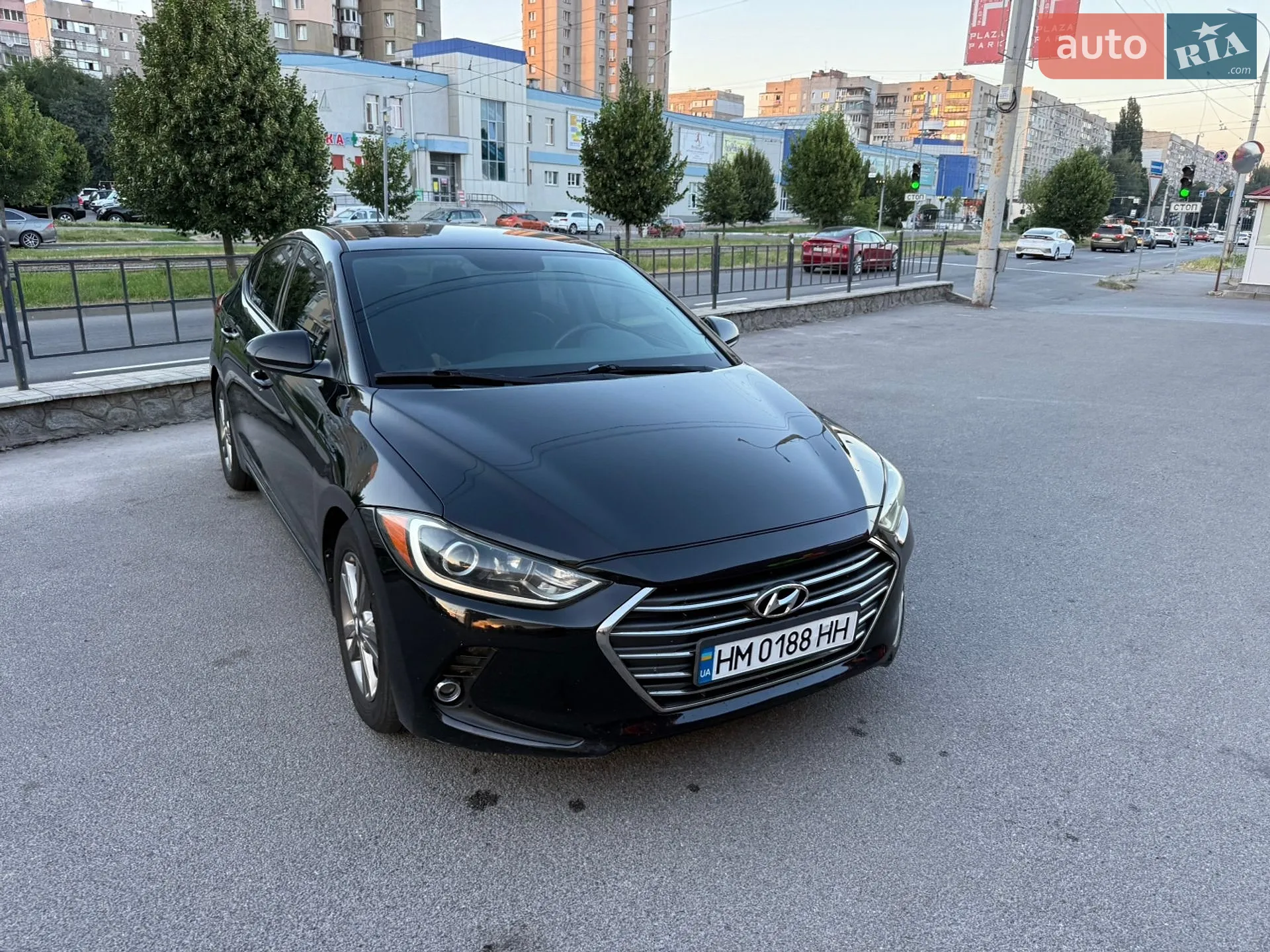 2016 Hyundai Elantra - фото 1