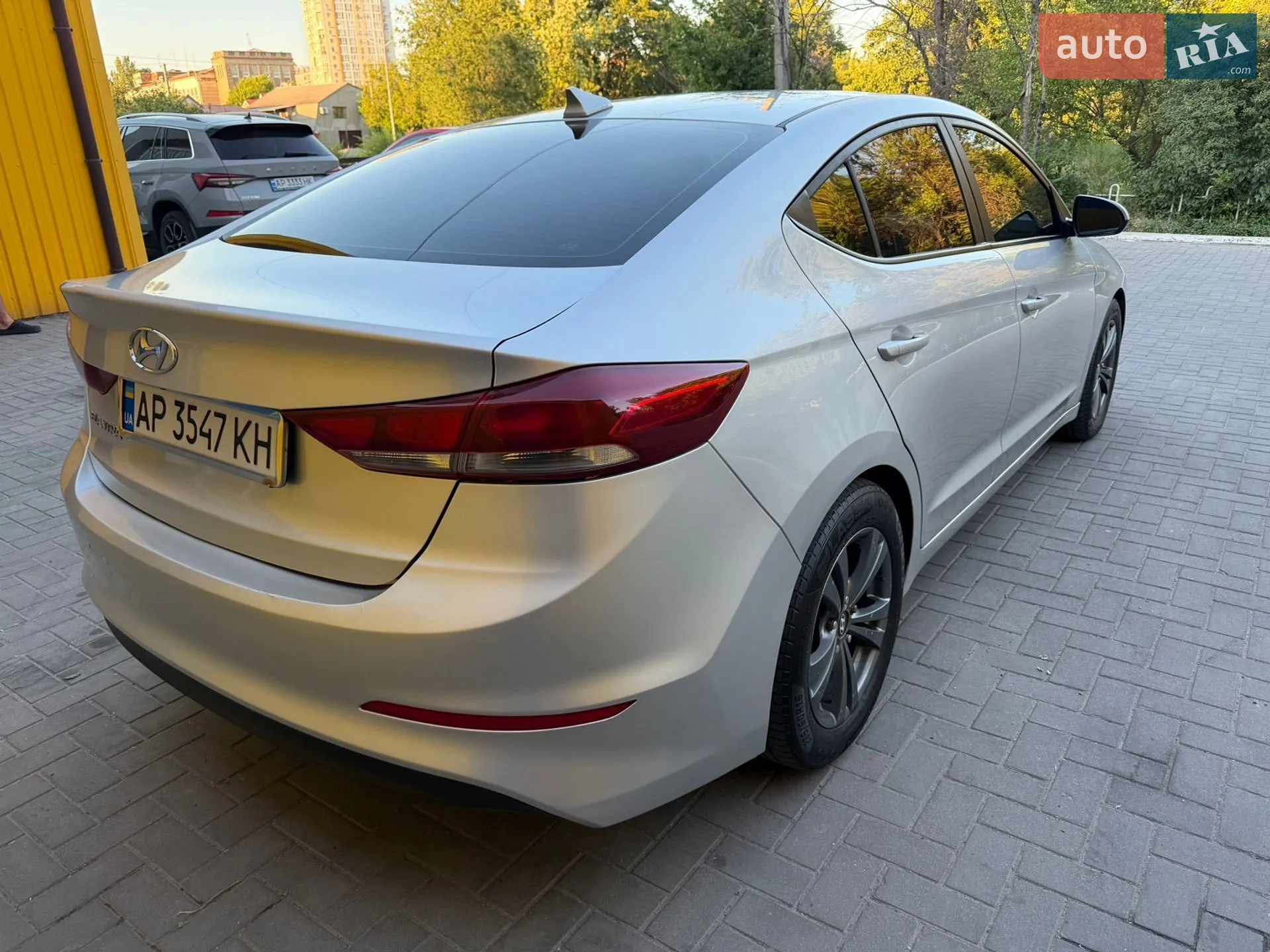 2018 Hyundai Elantra - мініатюра 6