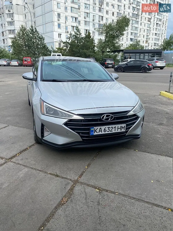 2017 Hyundai Elantra - мініатюра 29