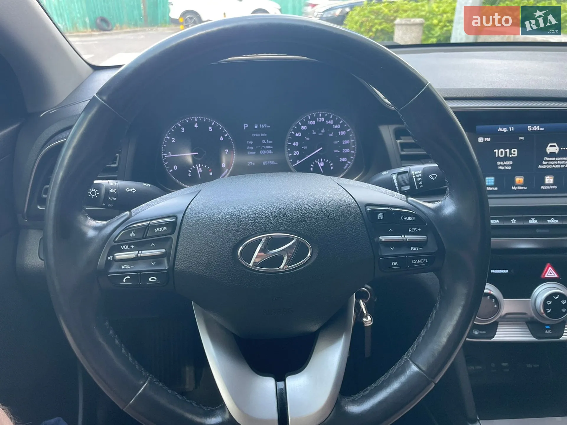 2019 Hyundai Elantra - мініатюра 19