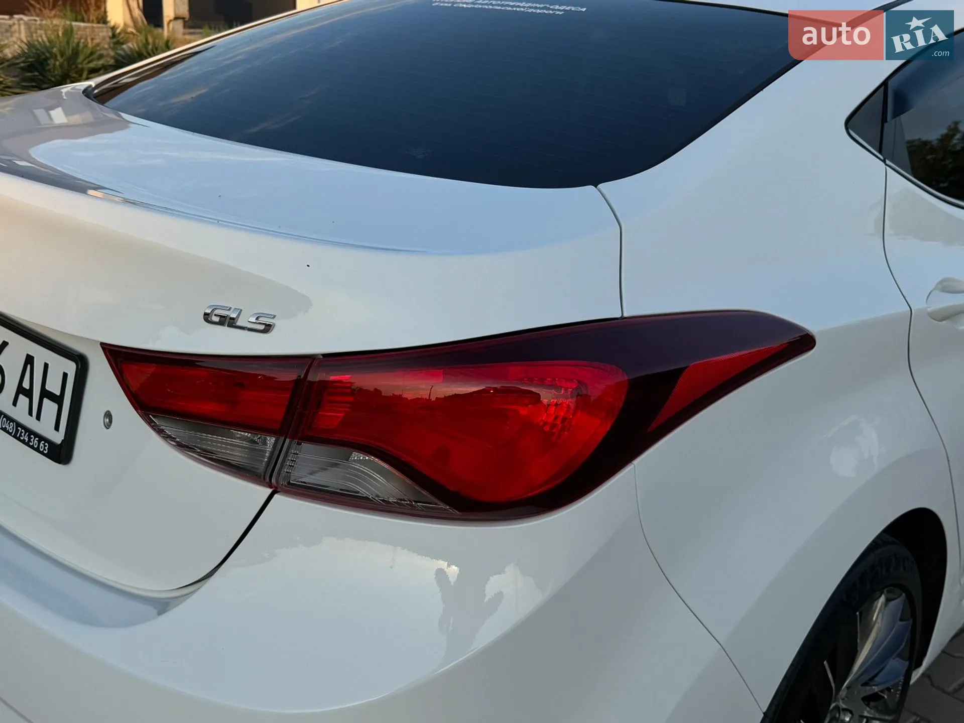 2015 Hyundai Elantra - мініатюра 12